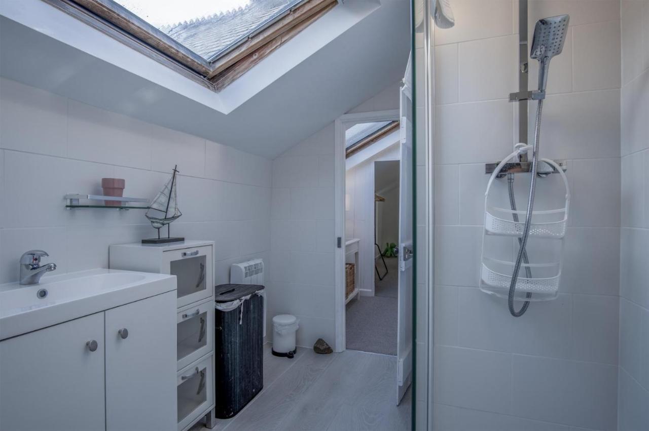 Caleb'S Cottage - 4 Bedroom Cottage - Solva Εξωτερικό φωτογραφία