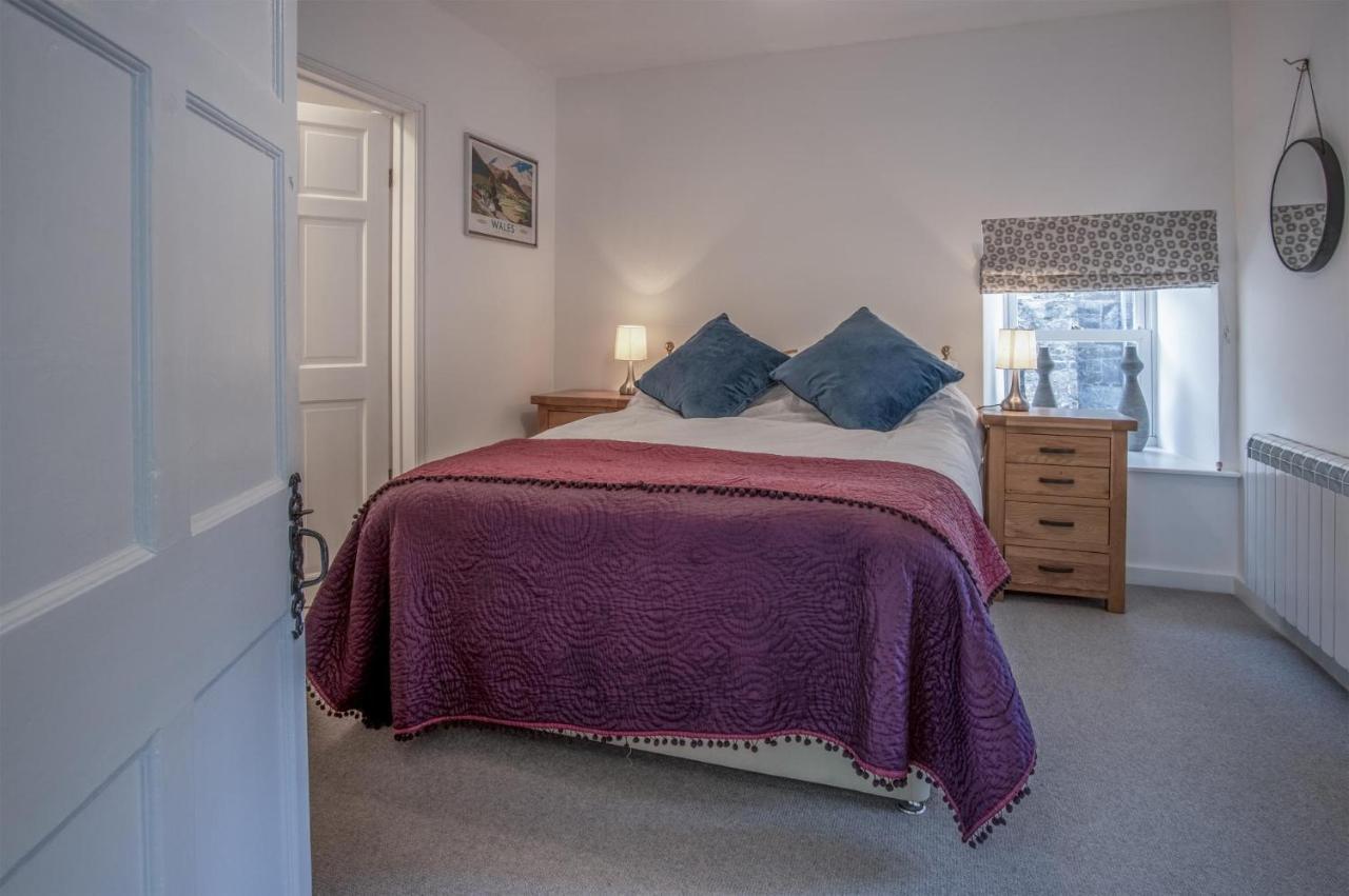 Caleb'S Cottage - 4 Bedroom Cottage - Solva Εξωτερικό φωτογραφία