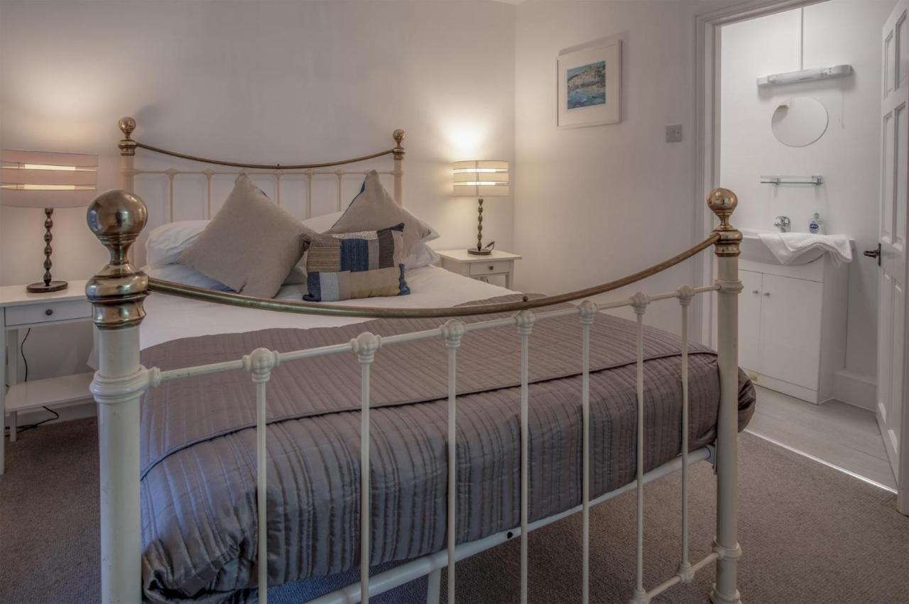 Caleb'S Cottage - 4 Bedroom Cottage - Solva Εξωτερικό φωτογραφία