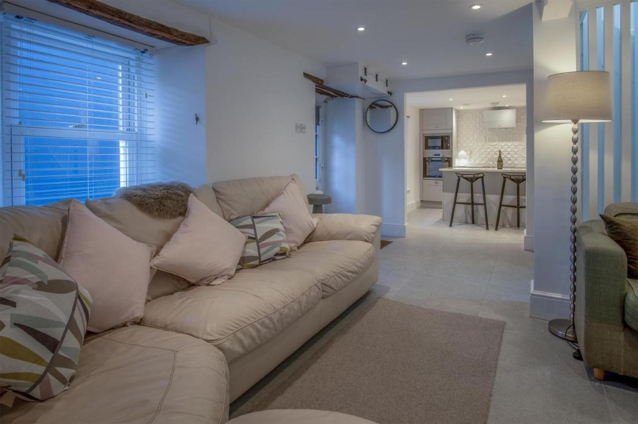 Caleb'S Cottage - 4 Bedroom Cottage - Solva Εξωτερικό φωτογραφία
