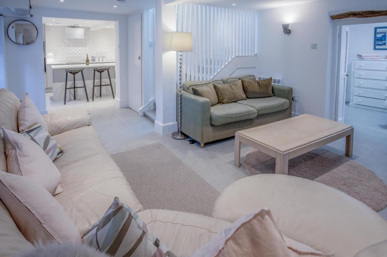 Caleb'S Cottage - 4 Bedroom Cottage - Solva Εξωτερικό φωτογραφία